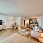Apartment Miami 56.00 m2 / 603 sq ft € 3,844 * / month 4 500 $ / month